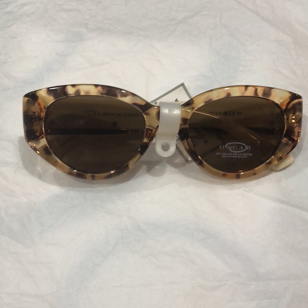 Oscar brown tortoiseshell oval sunglasses new